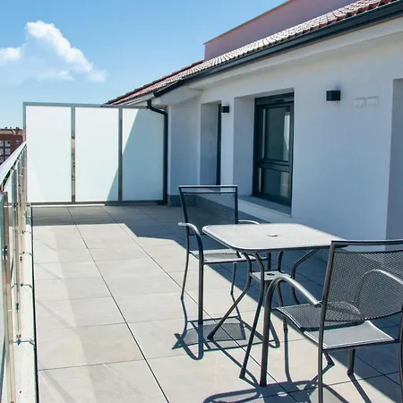 Essenzia De Castilla