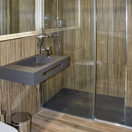 Essenzia De Castilla